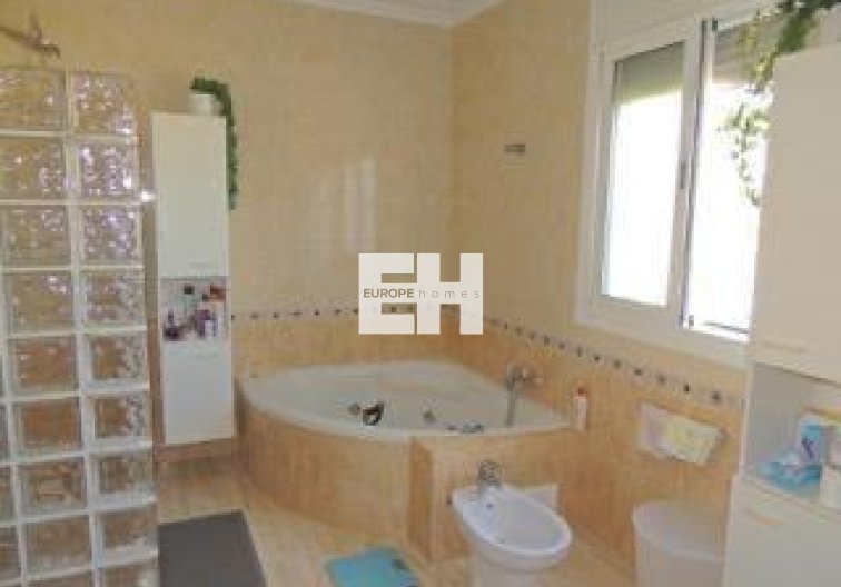 Revente - villa - Catral