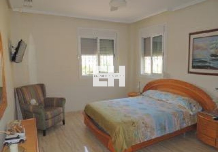 Revente - villa - Catral