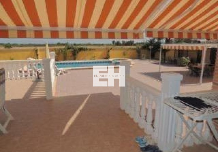Revente - villa - Catral