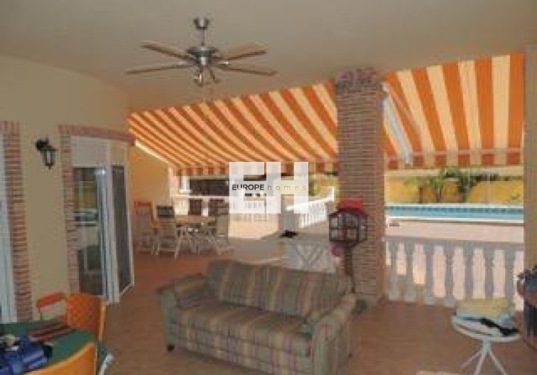 Revente - villa - Catral