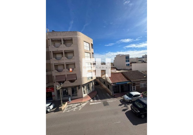 Resale - Apartment - Guardamar del Segura
