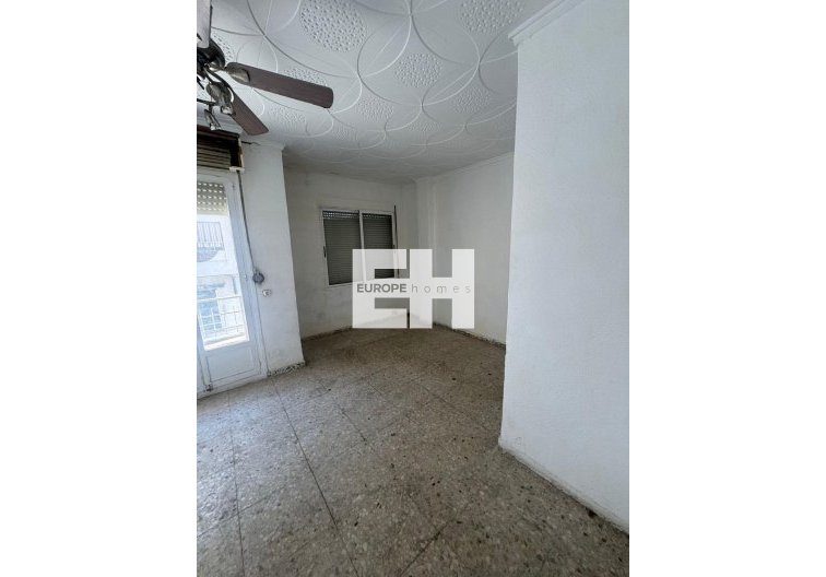 Resale - Apartment - Guardamar del Segura