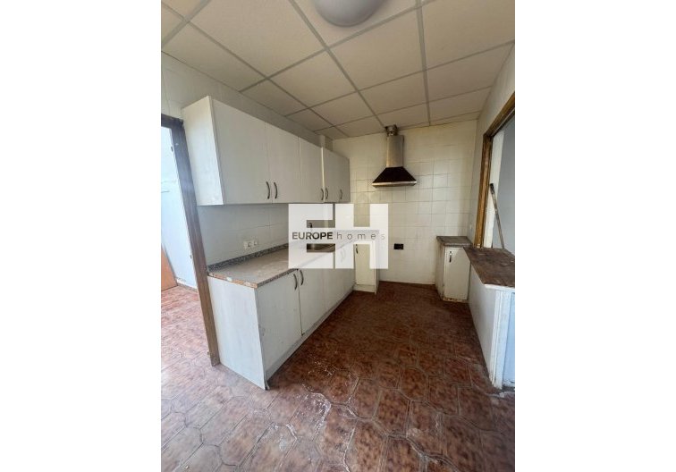 Resale - Apartment - Guardamar del Segura