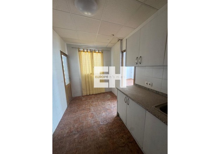 Resale - Apartment - Guardamar del Segura