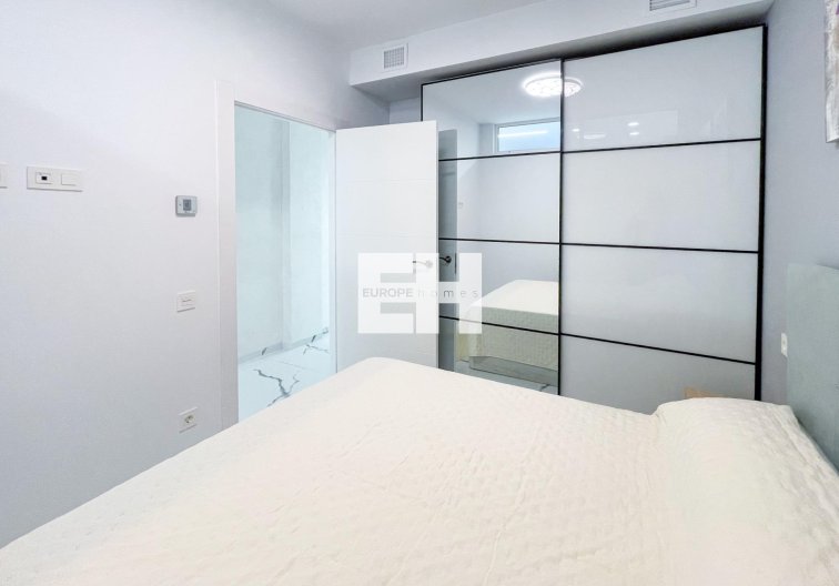 Wiederverkauf - Wohnung - Torrevieja - Playa del Cura