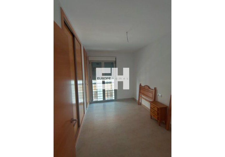 Resale - Apartment - Torrevieja - Estacion De Autobuses