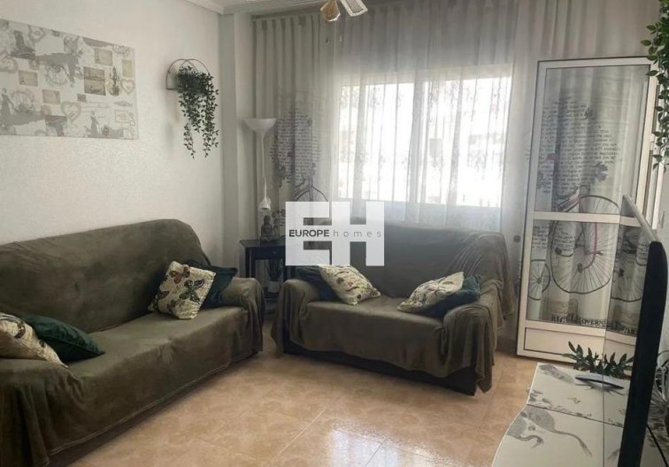Segunda mano - Apartamento  - Torrevieja - Centro