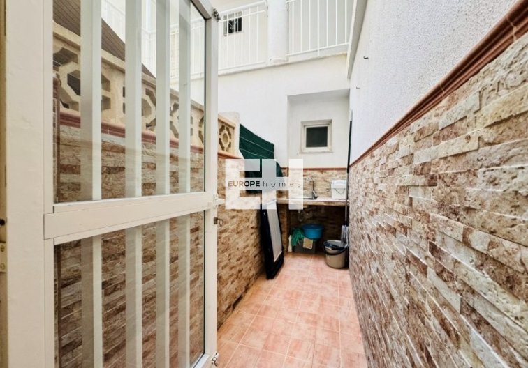 Wiederverkauf - Wohnung - La Mata - Costa Blanca
