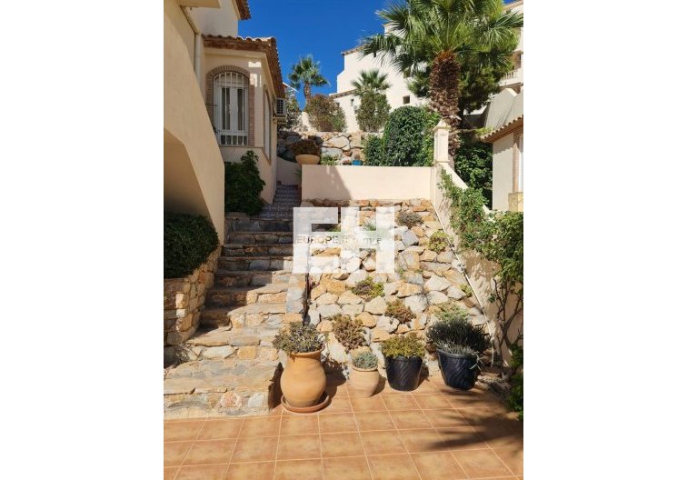 Revente - villa - Orihuela Costa - Lomas De Campoamor-las Ramblas