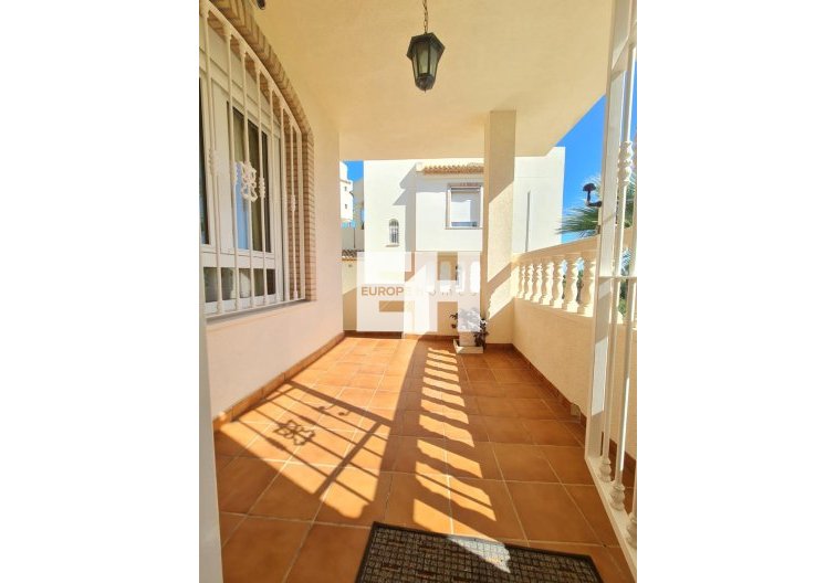Revente - villa - Orihuela Costa - Lomas De Campoamor-las Ramblas