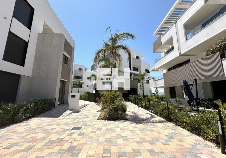 Segunda mano - Apartamento  - Santa Rosalia Resort - Inland