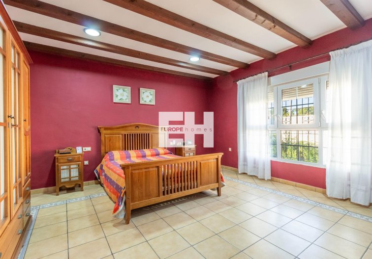Resale - villa - Torrevieja - Los Balcones 