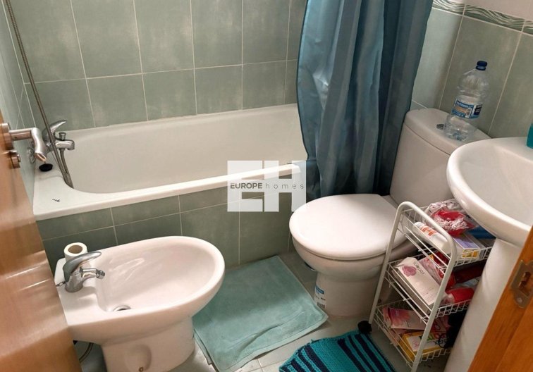 Wiederverkauf - Wohnung - Torrevieja - Centro