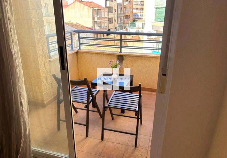 Wiederverkauf - Wohnung - Torrevieja - Centro