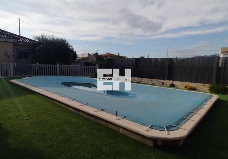 Revente - villa - Orihuela - LOS DESEMPARADOS