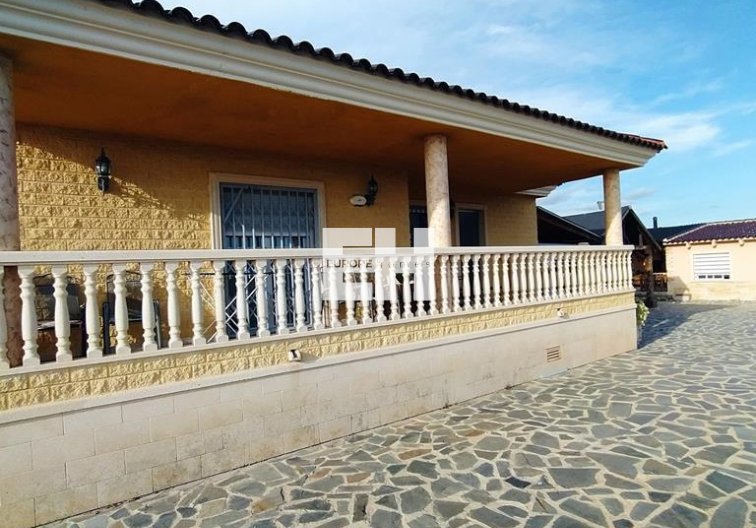 Revente - villa - Orihuela - LOS DESEMPARADOS
