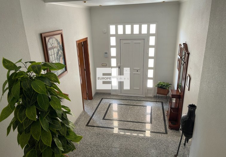 Segunda mano - town house - Formentera del Segura - Costa Blanca