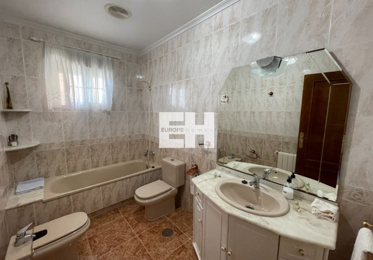 Segunda mano - town house - Formentera del Segura - Costa Blanca
