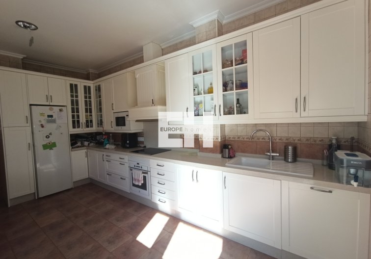Segunda mano - town house - Roldan - Inland