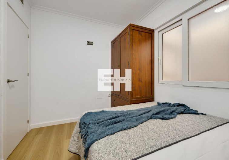 Wiederverkauf - Wohnung - Torrevieja - Centro