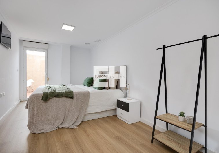 Wiederverkauf - Wohnung - Torrevieja - Centro
