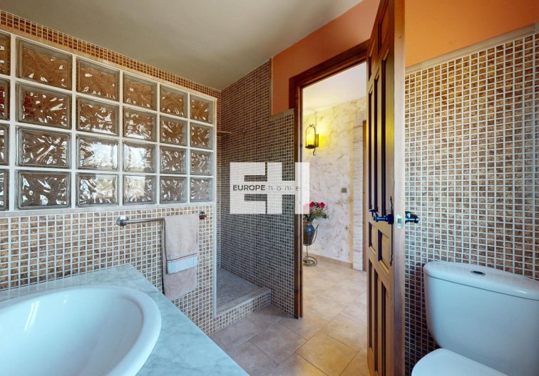 Revente - villa - Orihuela