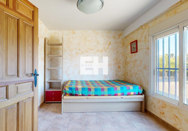 Revente - villa - Orihuela