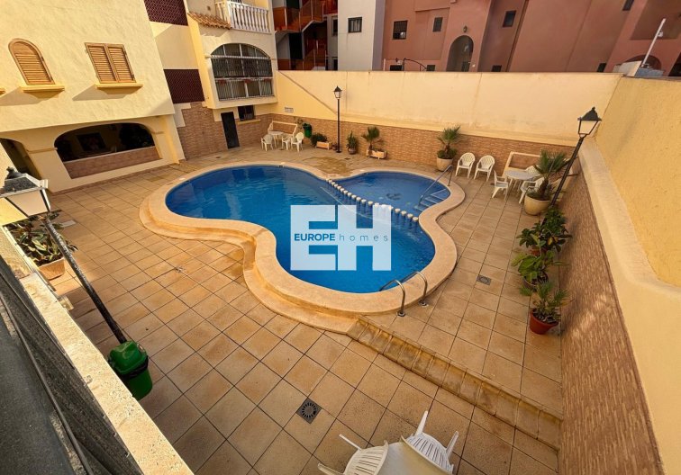 Resale - Apartment - Torrevieja - Los Frutales