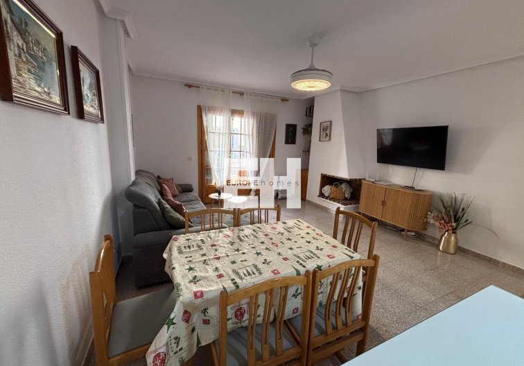 Resale - Apartment - Torrevieja - Los Frutales
