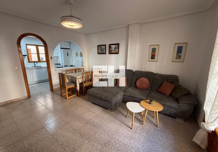 Resale - Apartment - Torrevieja - Los Frutales