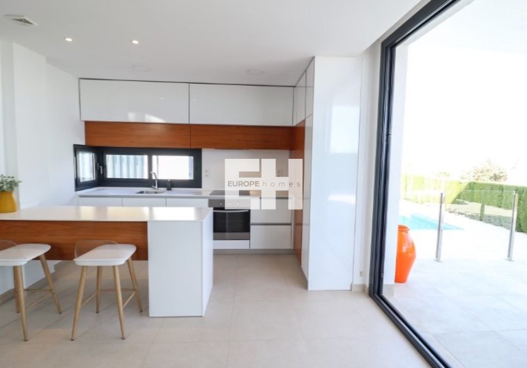 Herverkoop - villa - Polop - Costa Blanca