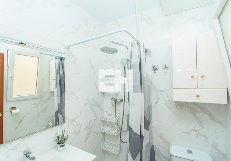 Wiederverkauf - Wohnung - Torrevieja - Playa del Cura