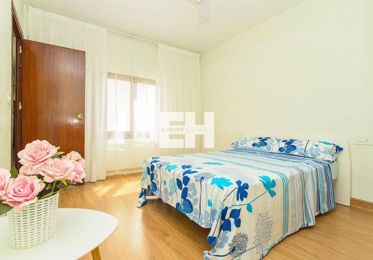 Wiederverkauf - Wohnung - Torrevieja - Playa del Cura