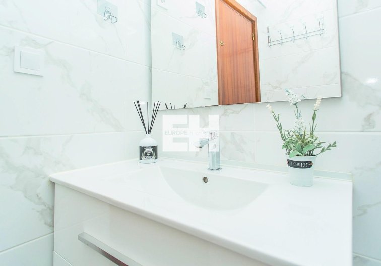 Wiederverkauf - Wohnung - Torrevieja - Playa del Cura