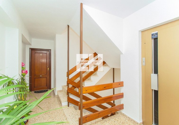 Wiederverkauf - Wohnung - Torrevieja - Playa del Cura