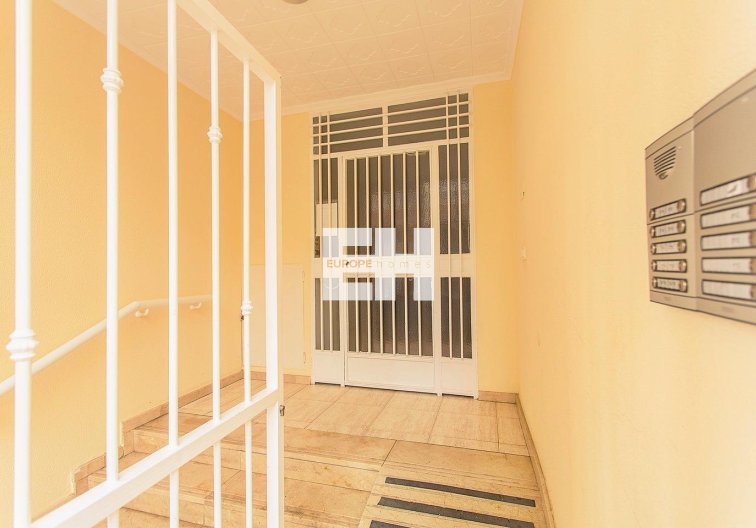 Wiederverkauf - Wohnung - Torrevieja - Playa del Cura