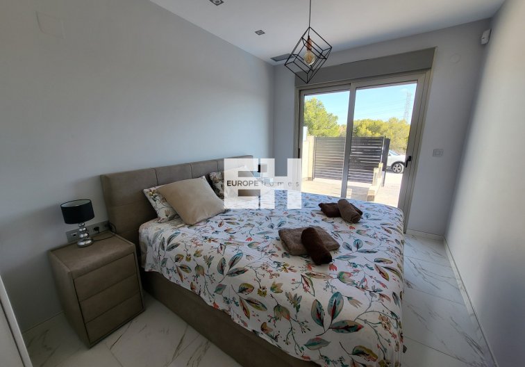 Revente - villa - Orihuela Costa - Costa Blanca