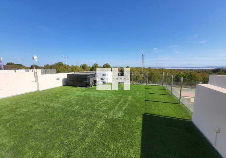 Revente - villa - Orihuela Costa - Costa Blanca
