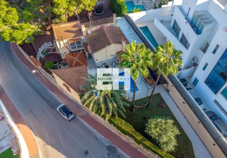 Wiederverkauf - villa - Torrevieja - Los Balcones 