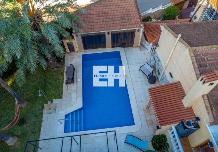 Wiederverkauf - villa - Torrevieja - Los Balcones 