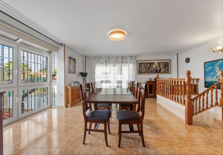 Wiederverkauf - villa - Torrevieja - Los Balcones 