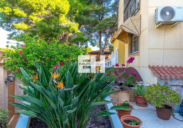 Wiederverkauf - villa - Torrevieja - Los Balcones 