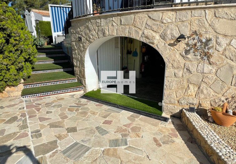 Segunda mano - villa - Alfas del Pí - Costa Blanca