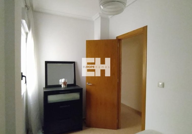 Wiederverkauf - Wohnung - Torrevieja - CENTRO CASCO URBANO