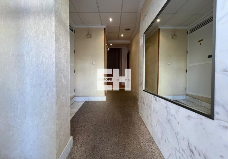 Wiederverkauf - Wohnung - Torrevieja - CENTRO CASCO URBANO