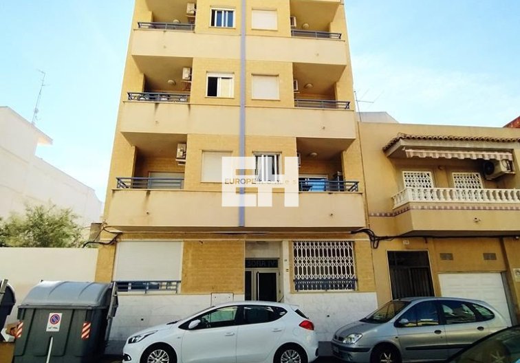 Wiederverkauf - Wohnung - Torrevieja - CENTRO CASCO URBANO