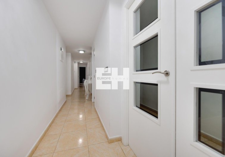 Wiederverkauf - Wohnung - Torrevieja - Centro