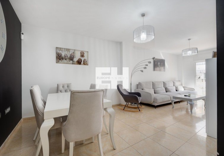 Wiederverkauf - Wohnung - Torrevieja - Centro
