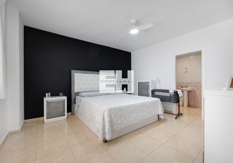 Wiederverkauf - Wohnung - Torrevieja - Centro