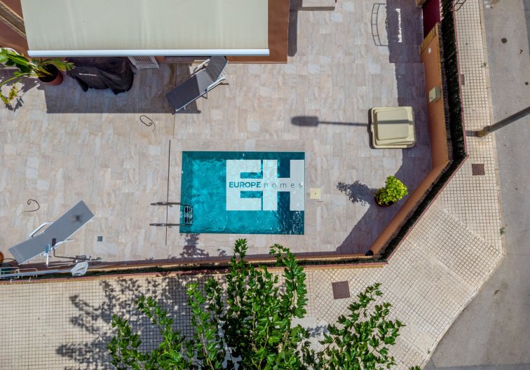 Revente - villa - Torre de la Horadada - Costa Blanca